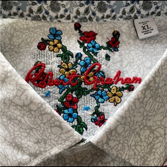 Robert Graham button down - Picture 2 of 3